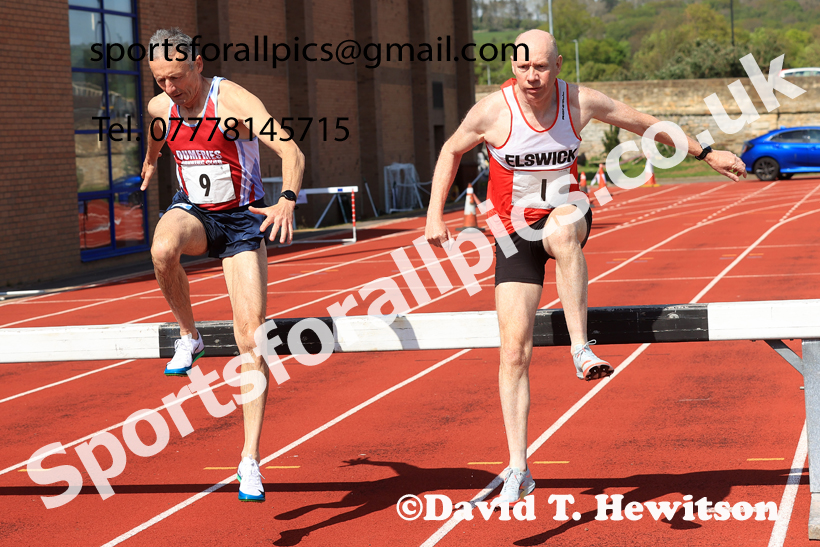 Steeplechase, 2026 Elswick Harriers Event, Wentworth, Hexham. Photo: David T. Hewitson/Sports for All Pics